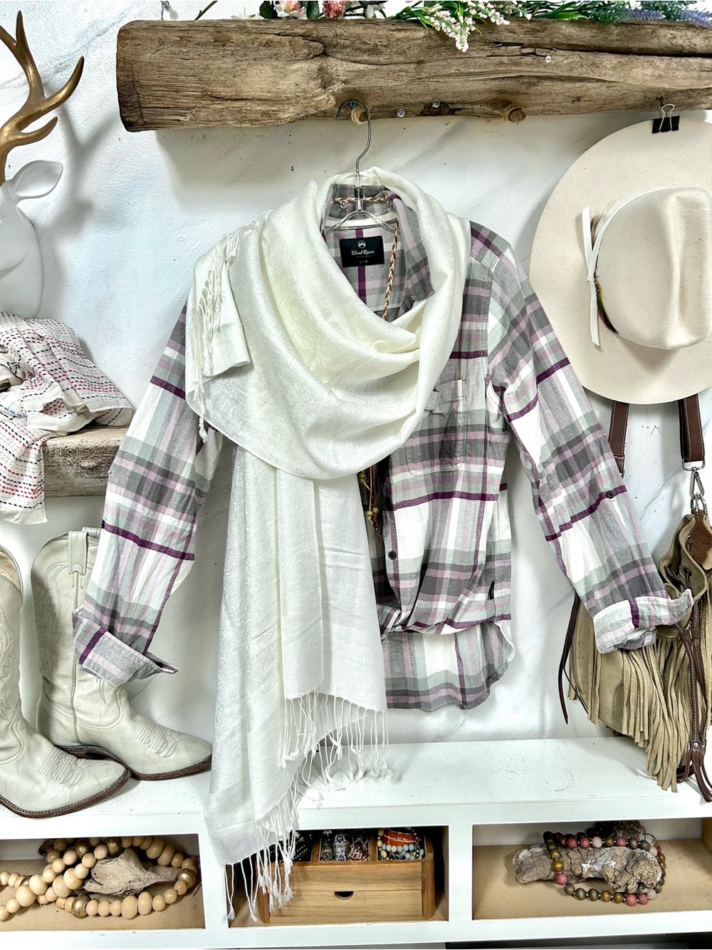 Silk blend pashmina boho scarf/wrap w country prairie shabby chic vibe